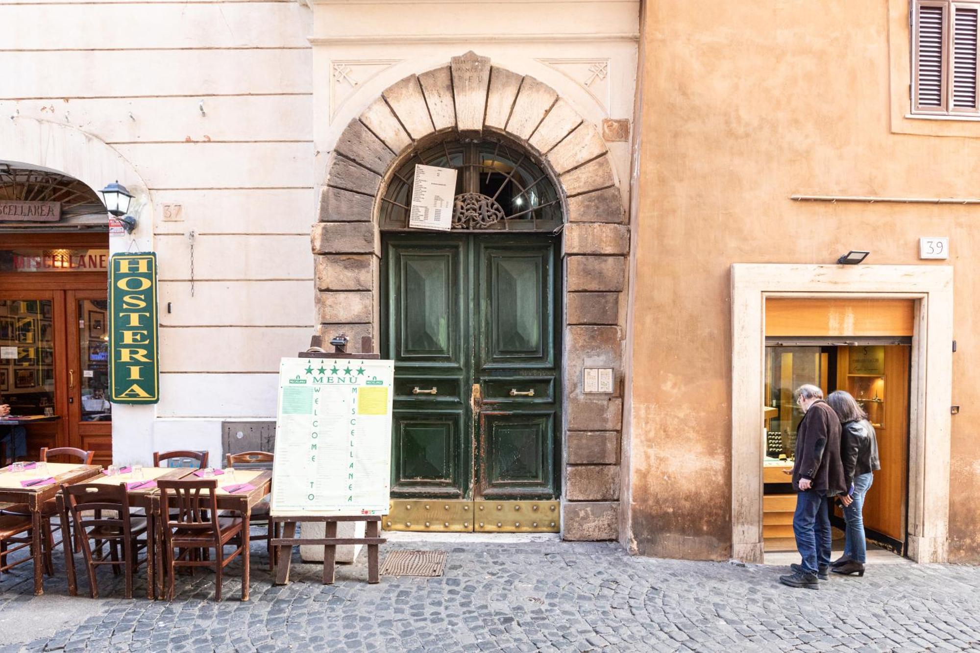 Appartamento Con Terrazzino Al Pantheon Rome Luaran gambar